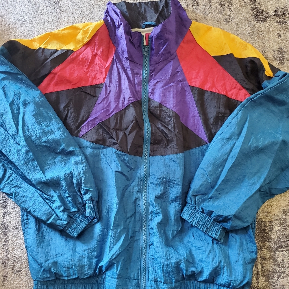 Active Sport Tracksuit - Picture 3 of 4